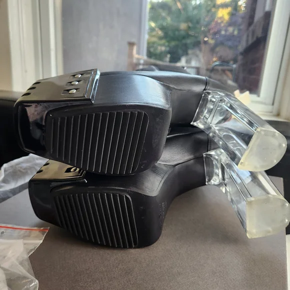 RICK OWENS GRILL KISS LEATHER BOOTS IN BLACK size 40.5 BNWB floor model - Picture 10 of 13